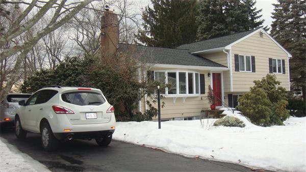 11 Garrity Road Burlington, MA 01803 - Photo 2 of 18 Gallery Image 2