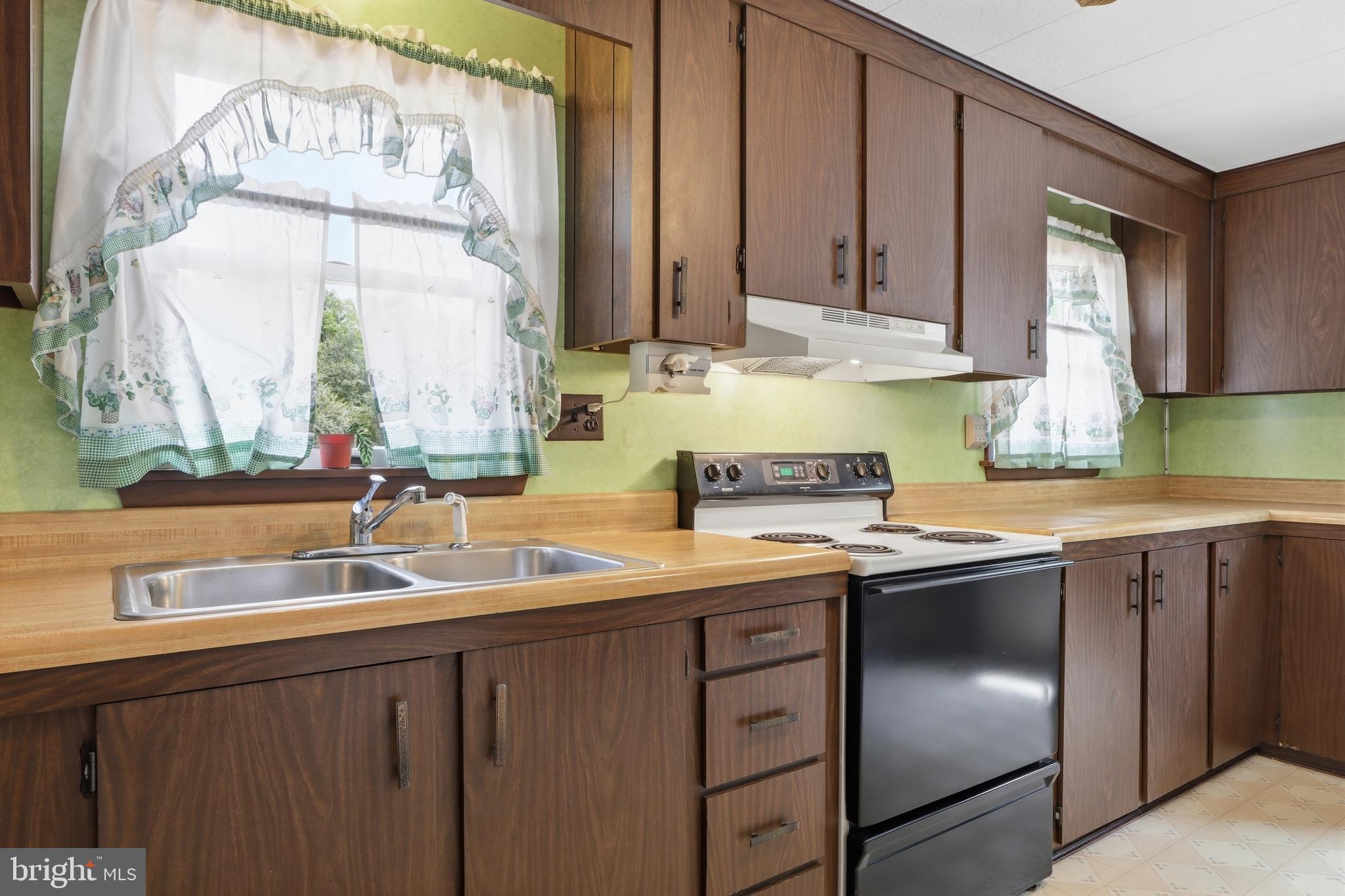 1809 Harkins Road Pylesville, MD 21132 - Photo 11 of 53