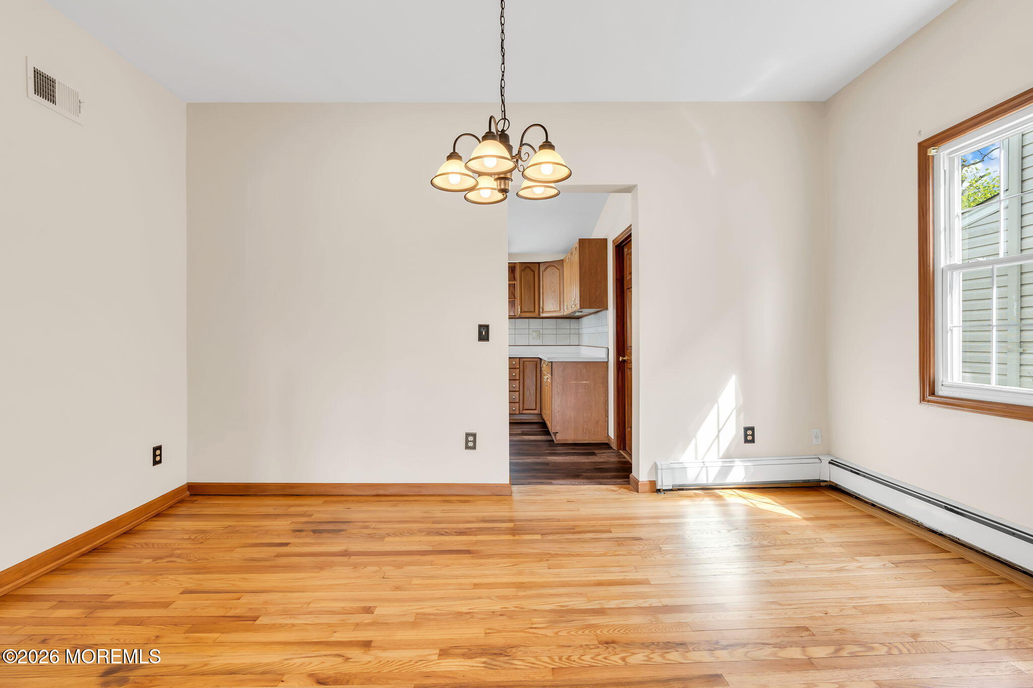 63 Broadway Keyport, NJ 07735 - Photo 9 of 29 15-web-or-mls-DSC08840