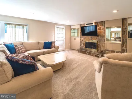 $595,000 | 425 Kennebec Road, Cherry Hill, NJ 08002