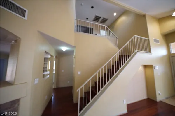 $2,295 | 8036 Sierra Largo Drive, Las Vegas, NV 89128