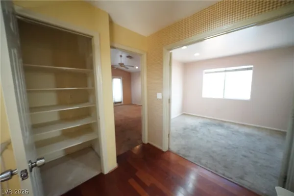 $2,295 | 8036 Sierra Largo Drive, Las Vegas, NV 89128