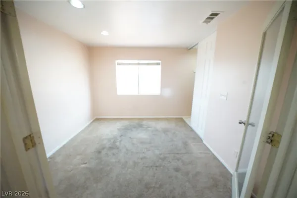 $2,295 | 8036 Sierra Largo Drive, Las Vegas, NV 89128