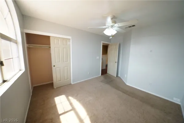 $2,295 | 8036 Sierra Largo Drive, Las Vegas, NV 89128