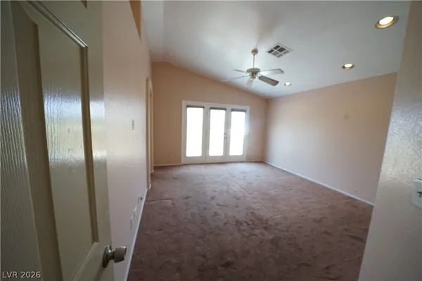 $2,295 | 8036 Sierra Largo Drive, Las Vegas, NV 89128