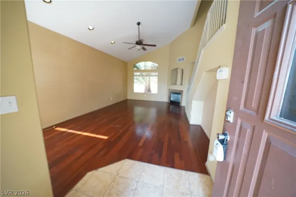 $2,295 | 8036 Sierra Largo Drive, Las Vegas, NV 89128