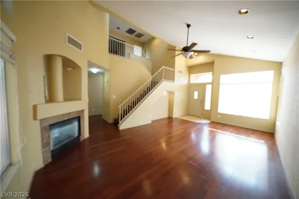 $2,295 | 8036 Sierra Largo Drive, Las Vegas, NV 89128