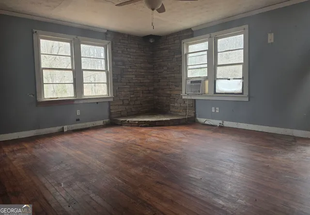 $299,000 | 7367 Crest Highway, Molena, GA 30258