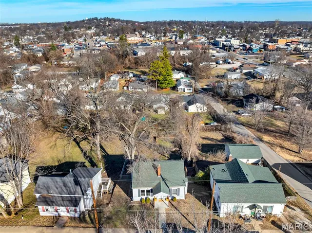 $170,000 | 405 South 5th Street, Festus, MO 63028