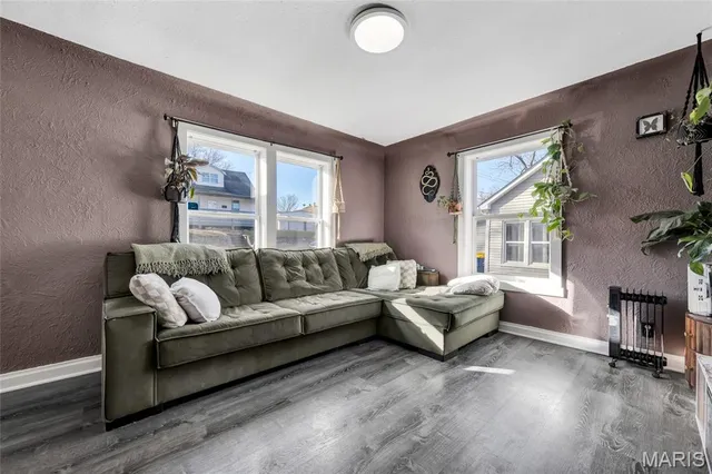 $170,000 | 405 South 5th Street, Festus, MO 63028