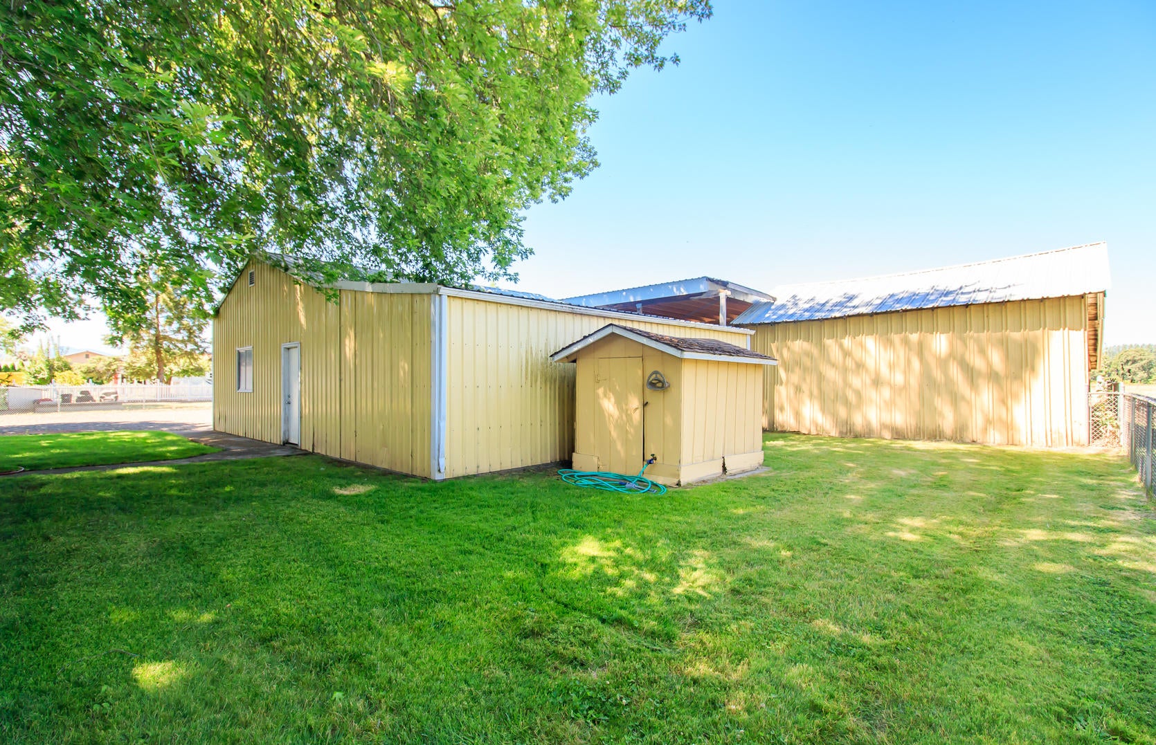 5161 Gebhard Road Central Point, OR 97502 - Photo 20 of 27 20