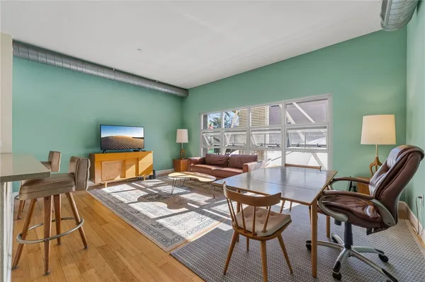 $3,600 | 133 The Promenade North, Unit 103, Long Beach, CA 90802