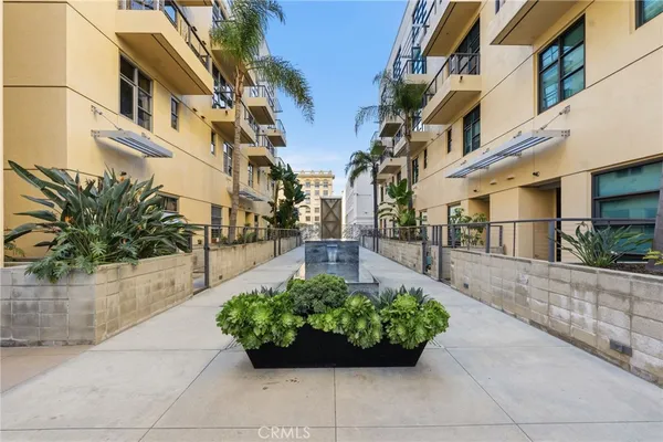 $3,600 | 133 The Promenade North, Unit 103, Long Beach, CA 90802