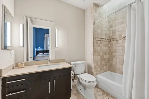 $3,600 | 133 The Promenade North, Unit 103, Long Beach, CA 90802