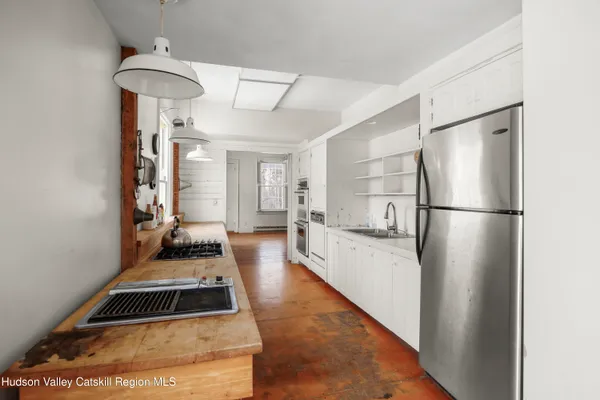 $1,395,000 | 83 Silvernail Road, Chatham, NY 12184