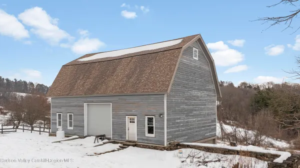 $1,395,000 | 83 Silvernail Road, Chatham, NY 12184