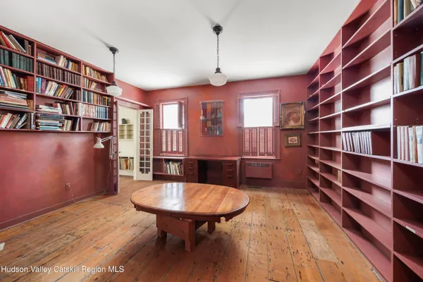 $1,395,000 | 83 Silvernail Road, Chatham, NY 12184