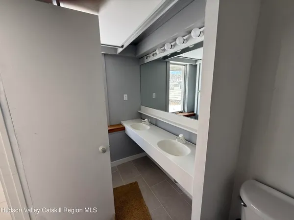 $1,395,000 | 83 Silvernail Road, Chatham, NY 12184