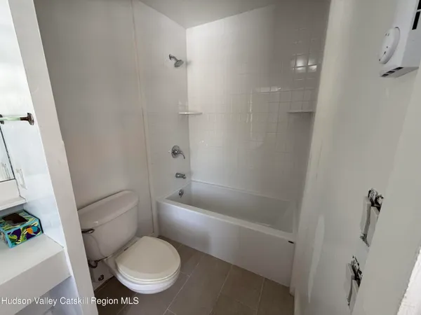 $1,395,000 | 83 Silvernail Road, Chatham, NY 12184