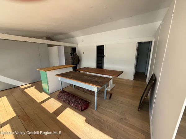 $1,395,000 | 83 Silvernail Road, Chatham, NY 12184