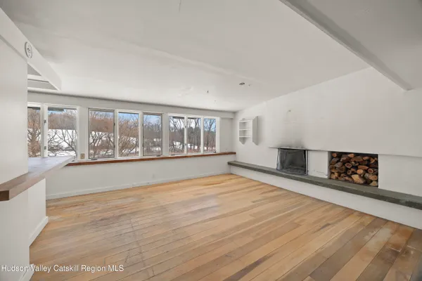 $1,395,000 | 83 Silvernail Road, Chatham, NY 12184