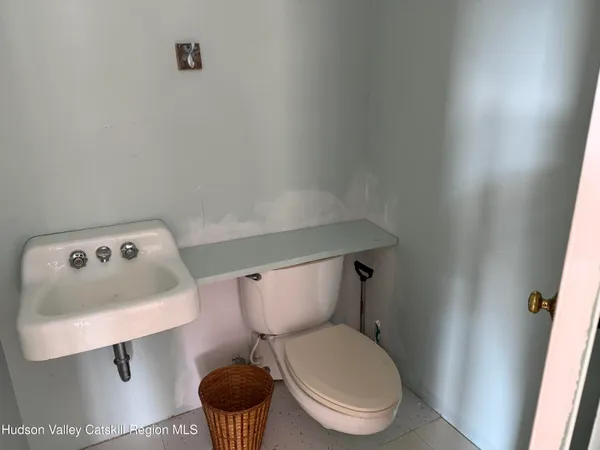 $1,395,000 | 83 Silvernail Road, Chatham, NY 12184