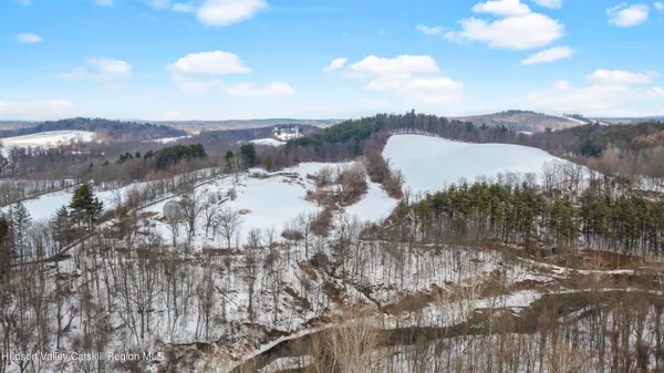 $1,395,000 | 83 Silvernail Road, Chatham, NY 12184