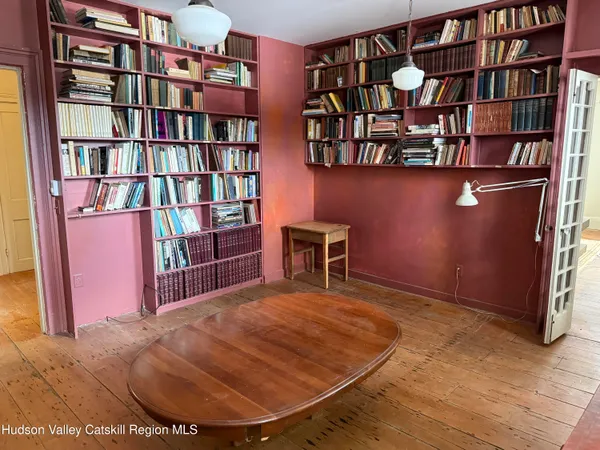 $1,395,000 | 83 Silvernail Road, Chatham, NY 12184