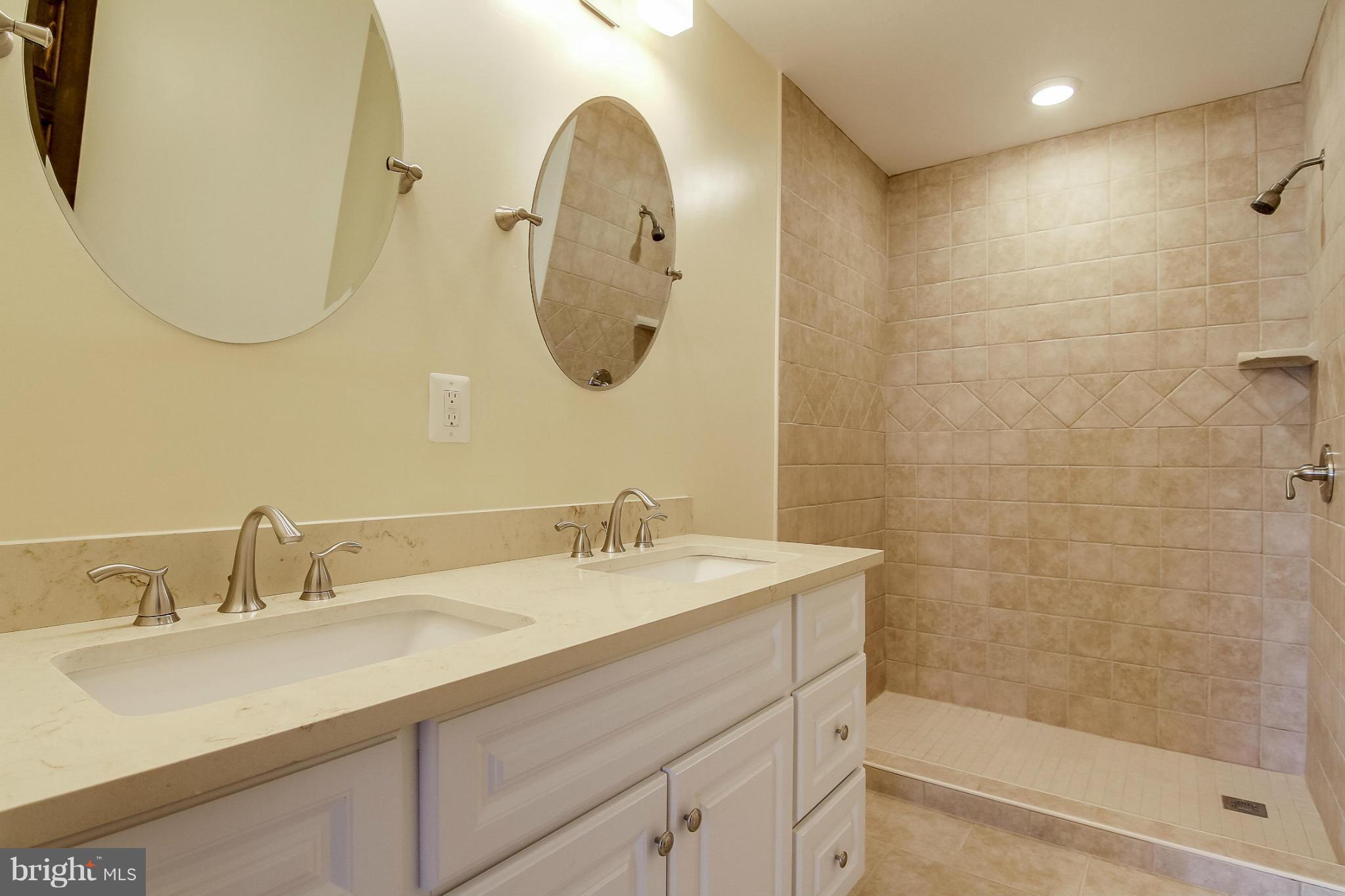 13614 Bethel Road Manassas, VA 20112 - Photo 14 of 30 Bath (Master)