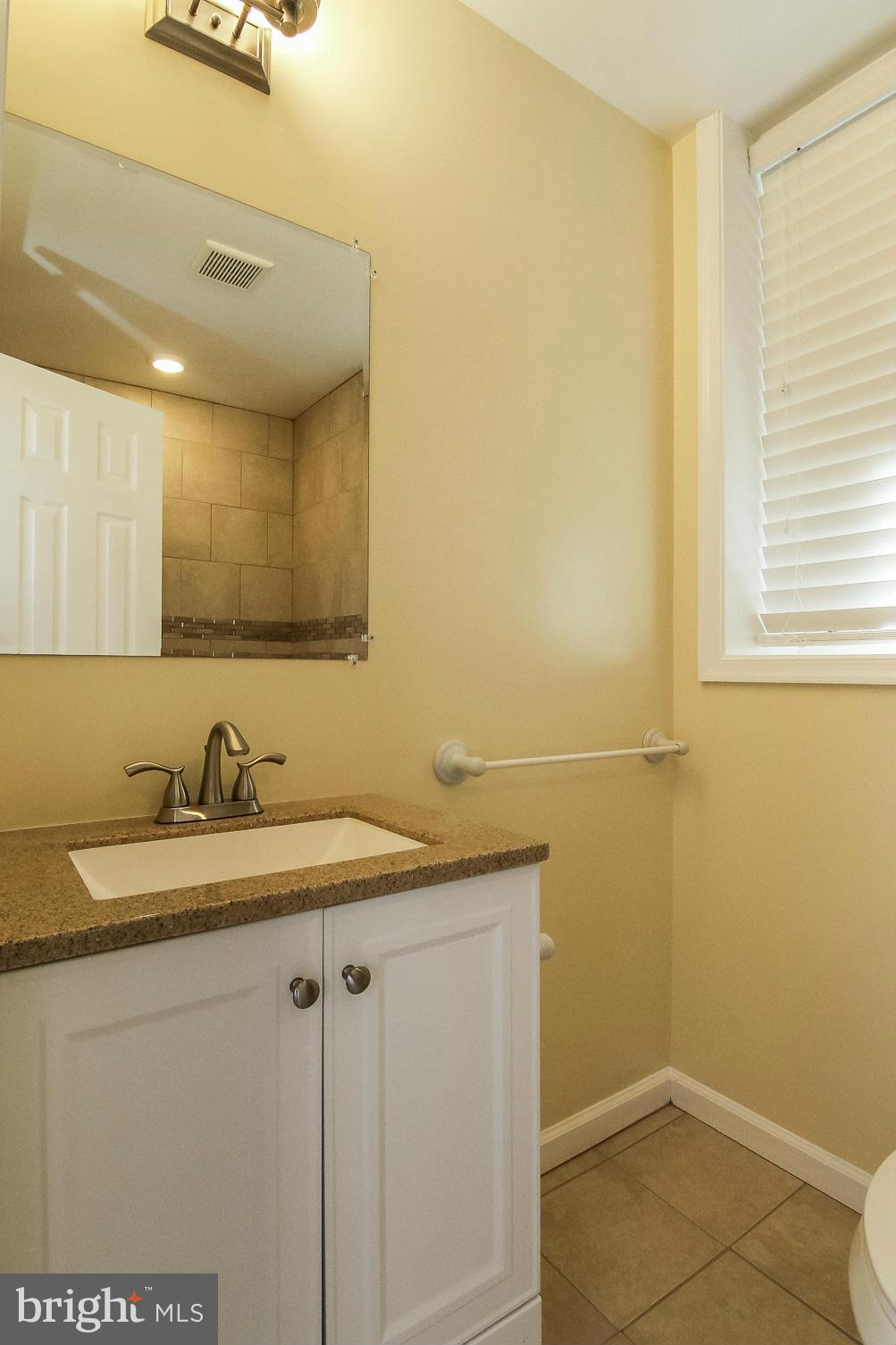 13614 Bethel Road Manassas, VA 20112 - Photo 24 of 30 Bath