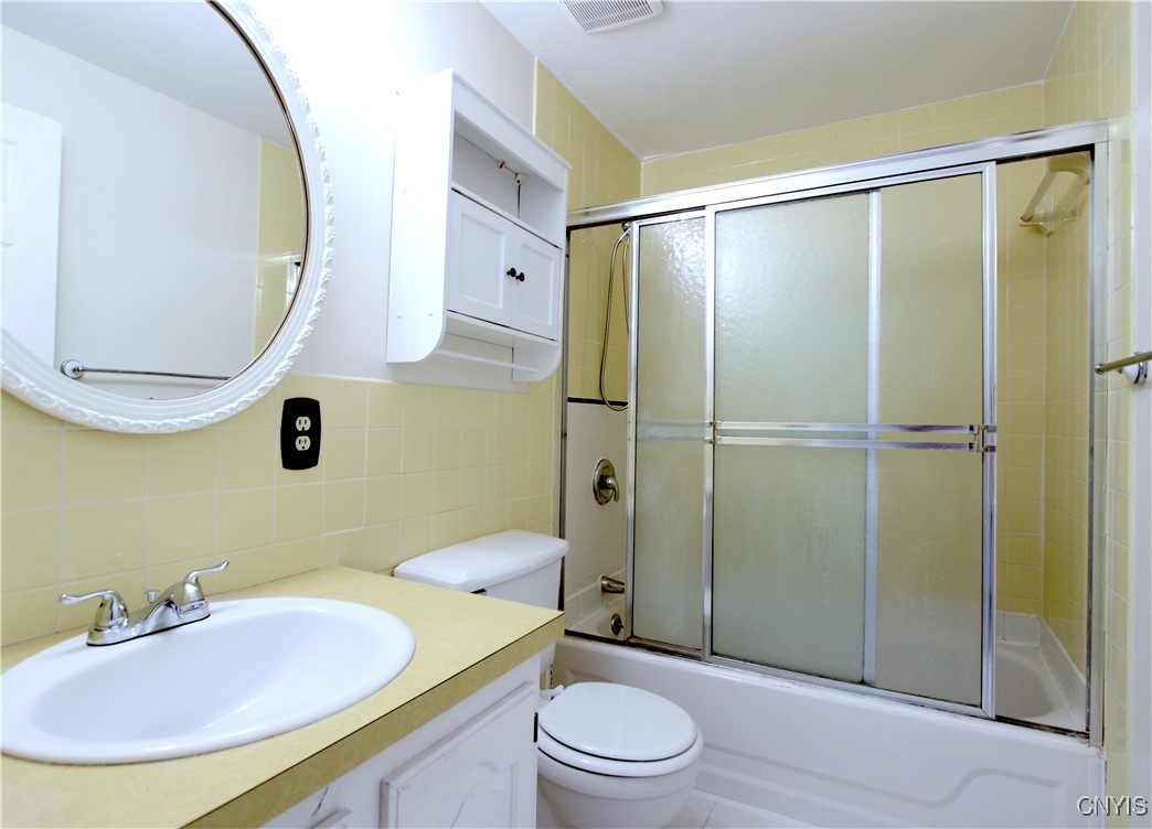 8394 A Shallowcreek Road, Unit A Clay, NY 13090 - Photo 12 of 28