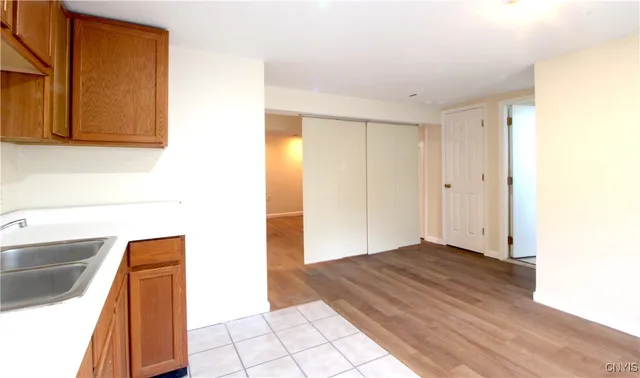 $1,750 | 8394 A Shallowcreek Road, Unit A, Liverpool, NY 13090