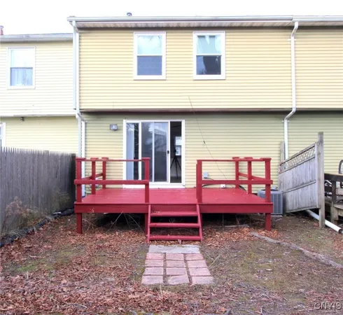 $1,800 | 8394 A Shallowcreek Road, Unit A, Clay, NY 13090