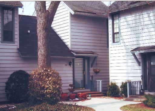 744 Chandler Road, Unit 83 Gurnee, IL 60031 - Photo 1 of 1
