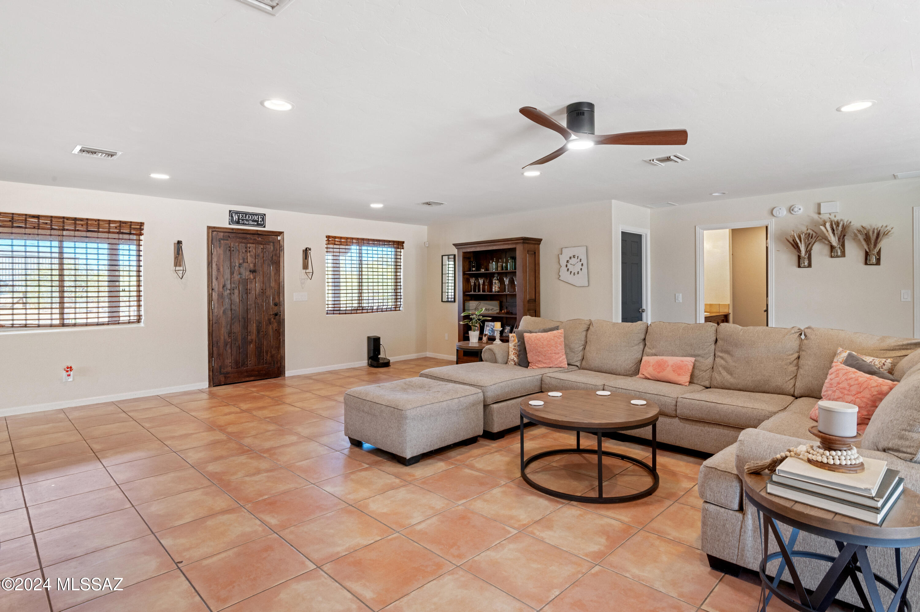 14445 North Swan Road Tucson, AZ 85739 - Photo 5 of 50