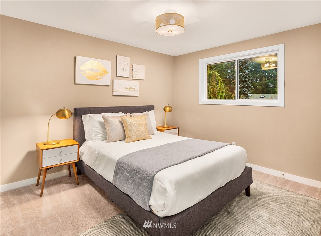 22010 Meridian Avenue South Bothell, WA 98021 - Photo 22 of 30