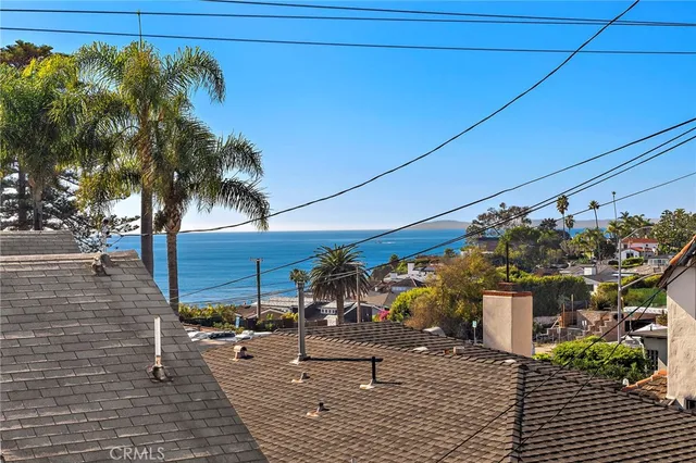 $5,000 | 226 B Chiquita Street, Unit UPPR, Laguna Beach, CA 92651