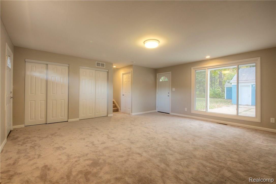 15650 Inkster Road Romulus, MI 48174 - Photo 10 of 33 13 FR.jpg