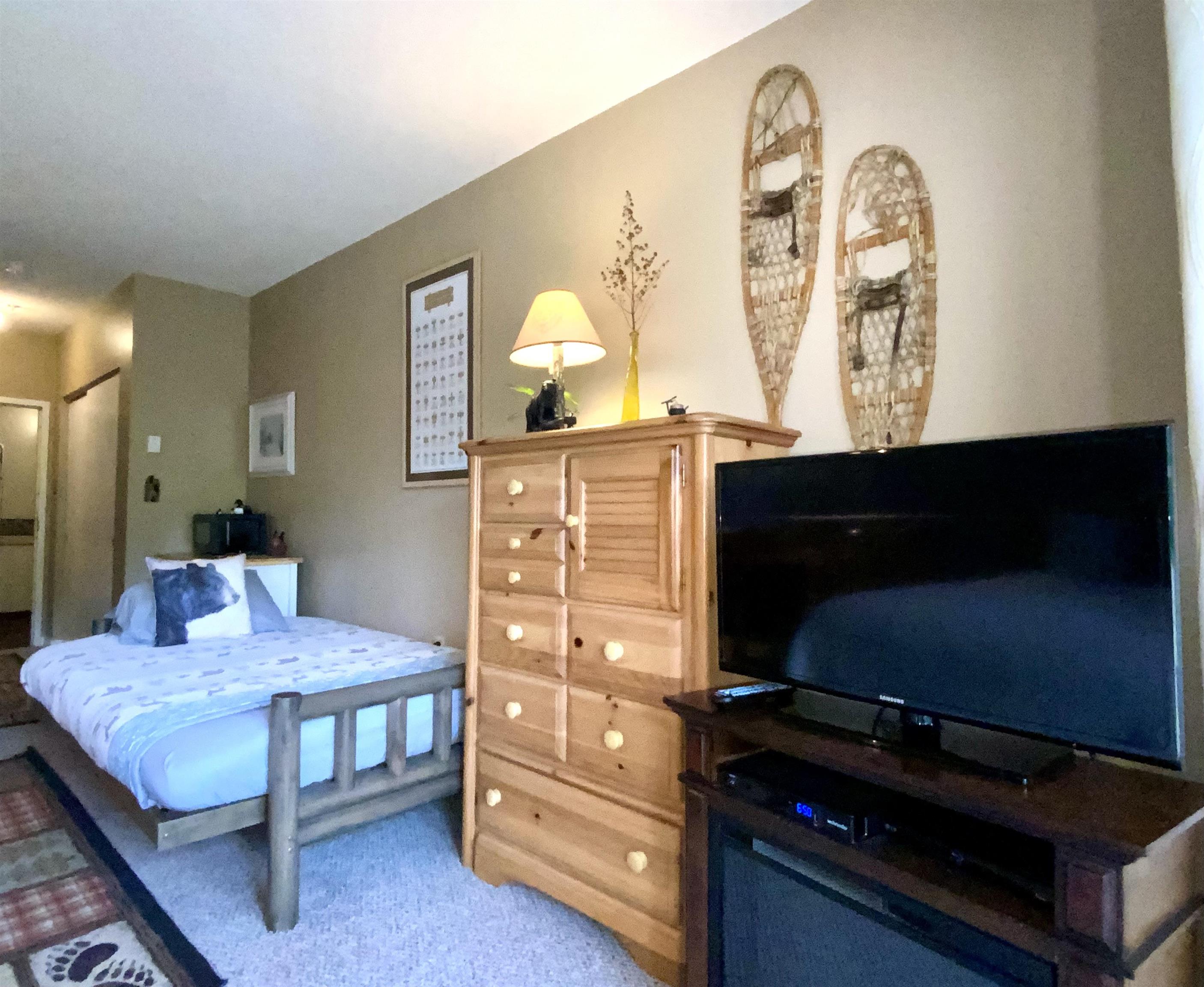 36 Lodge Road, Unit A204 Lincoln, NH 03251 - Photo 7 of 12 Gallery Image 7