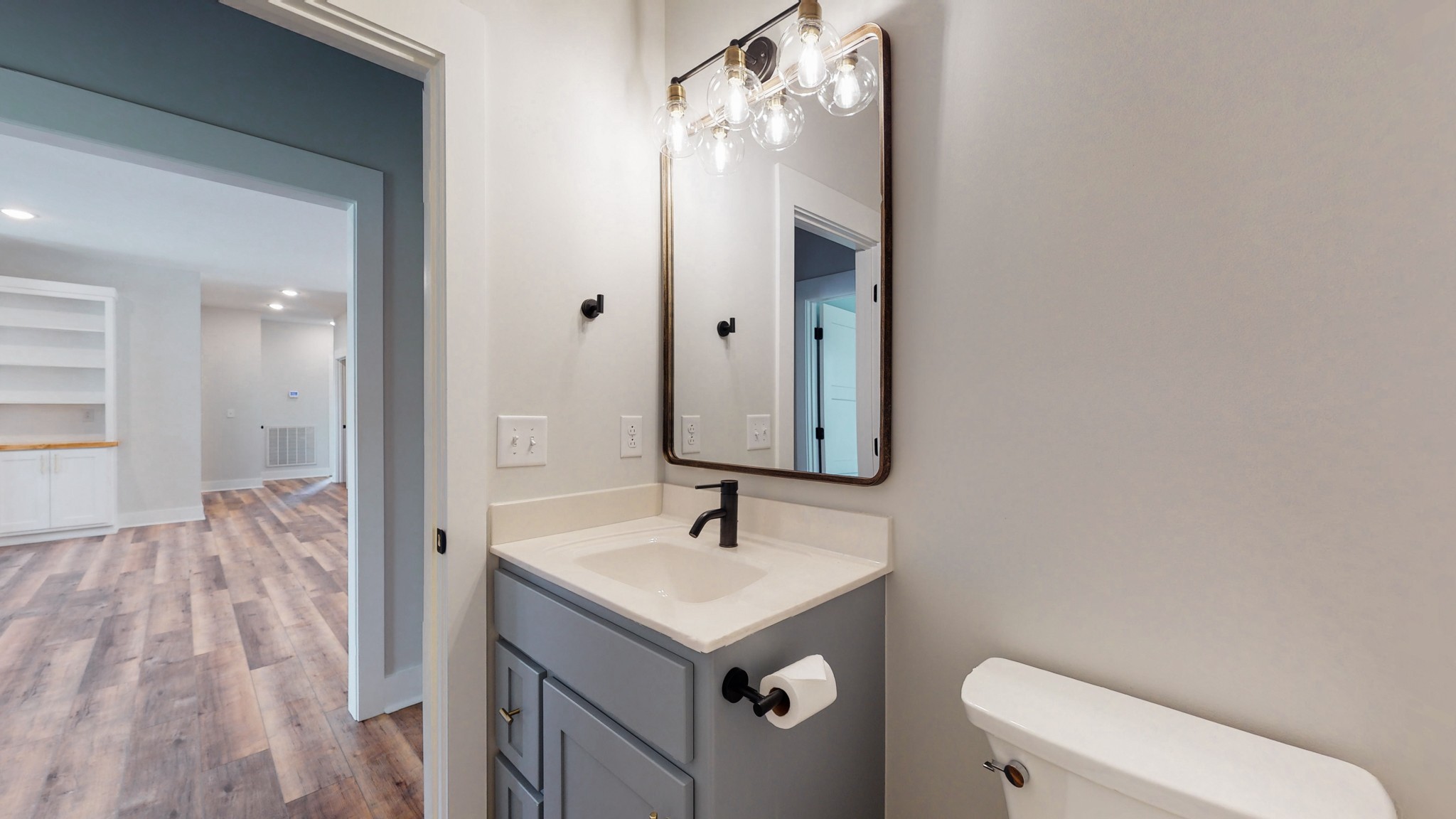 142 Philpot Road Ardmore, TN 38449 - Photo 45 of 51 a bathroom with a sink toilet and shower