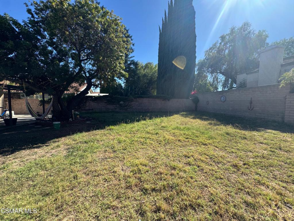 1459 Willowbrook Lane Simi Valley, CA 93065 - Photo 24 of 29 a view of backyard with large trees