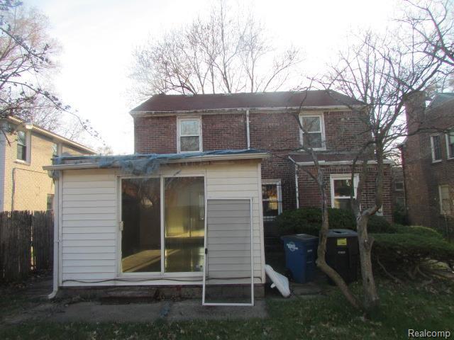 20470 Picadilly Road Detroit, MI 48221 - Photo 3 of 7