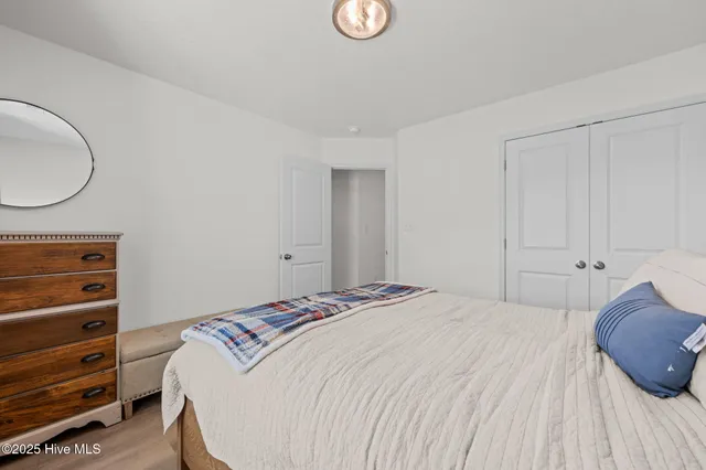 $315,000 | 133 Buckskin Drive, Pollocksville, NC 28573