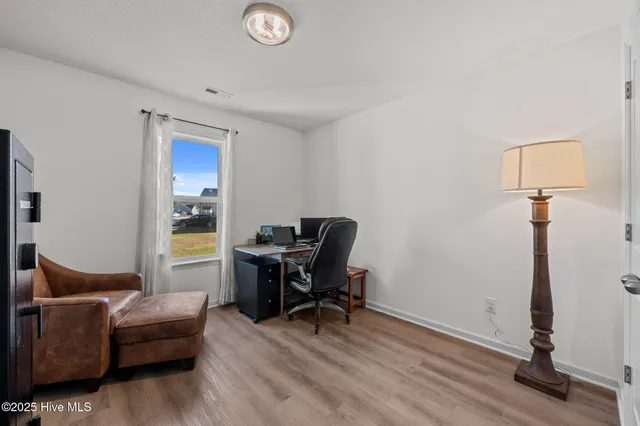 $315,000 | 133 Buckskin Drive, Pollocksville, NC 28573