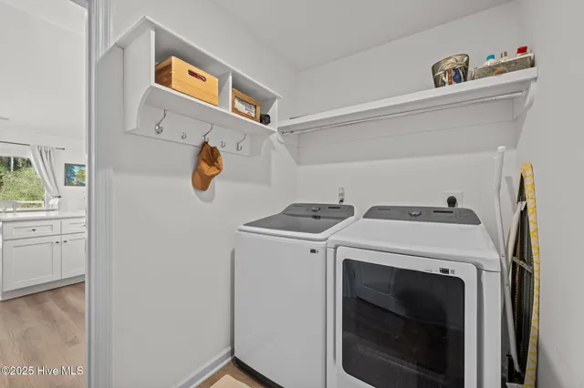 $315,000 | 133 Buckskin Drive, Pollocksville, NC 28573