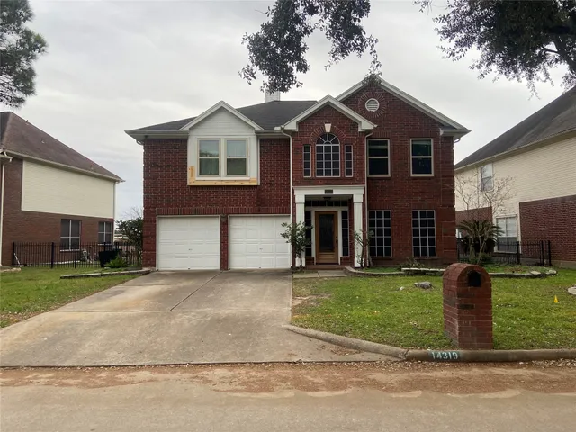 $399,900 | 14319 Sandalfoot Street, Houston, TX 77095