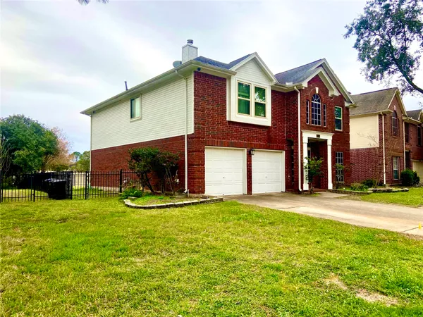 $349,999 | 14319 Sandalfoot Street, Houston, TX 77095