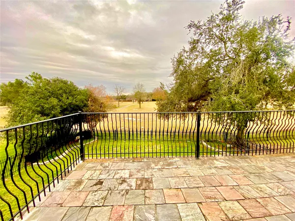 $349,999 | 14319 Sandalfoot Street, Houston, TX 77095