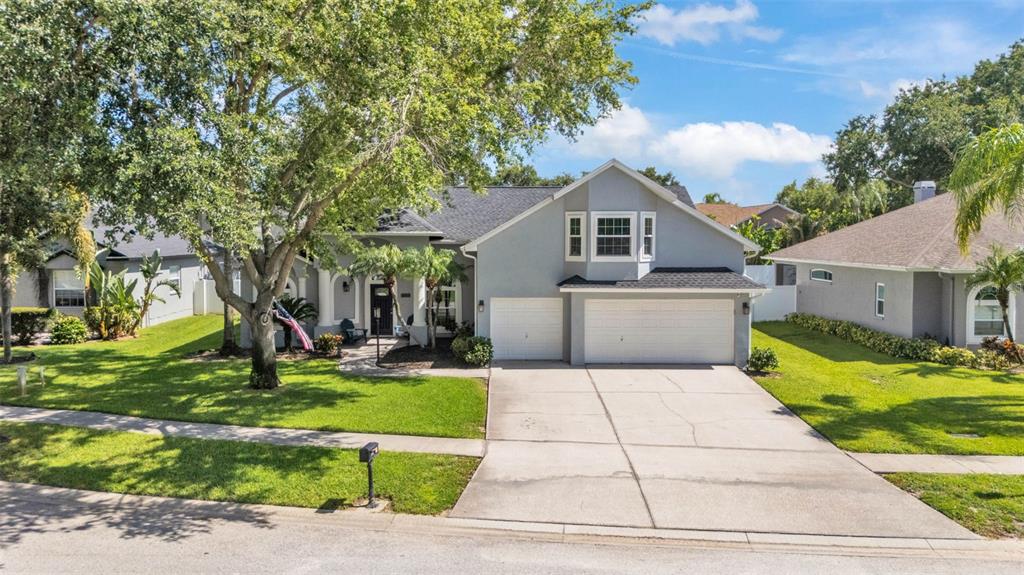 3911 Smoke Rise Court Valrico, FL 33594 - Photo 5 of 62