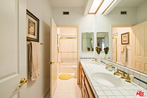 $1,649,500 | 776 Sunfield Court, Westlake Village, CA 91362